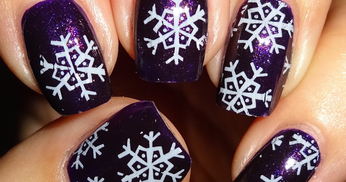 Wendy's Delights Iced Snowflake Nail Foil from Sparkly Nails