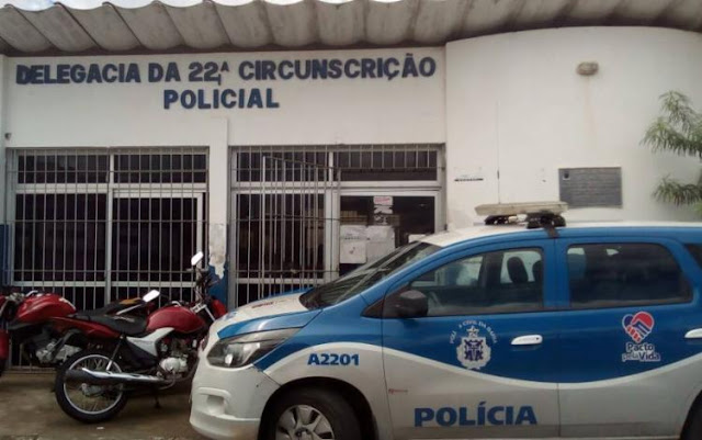 Mulher é esfaqueada na frente do filho na Bahia; suspeito foi à polícia e acabou liberado