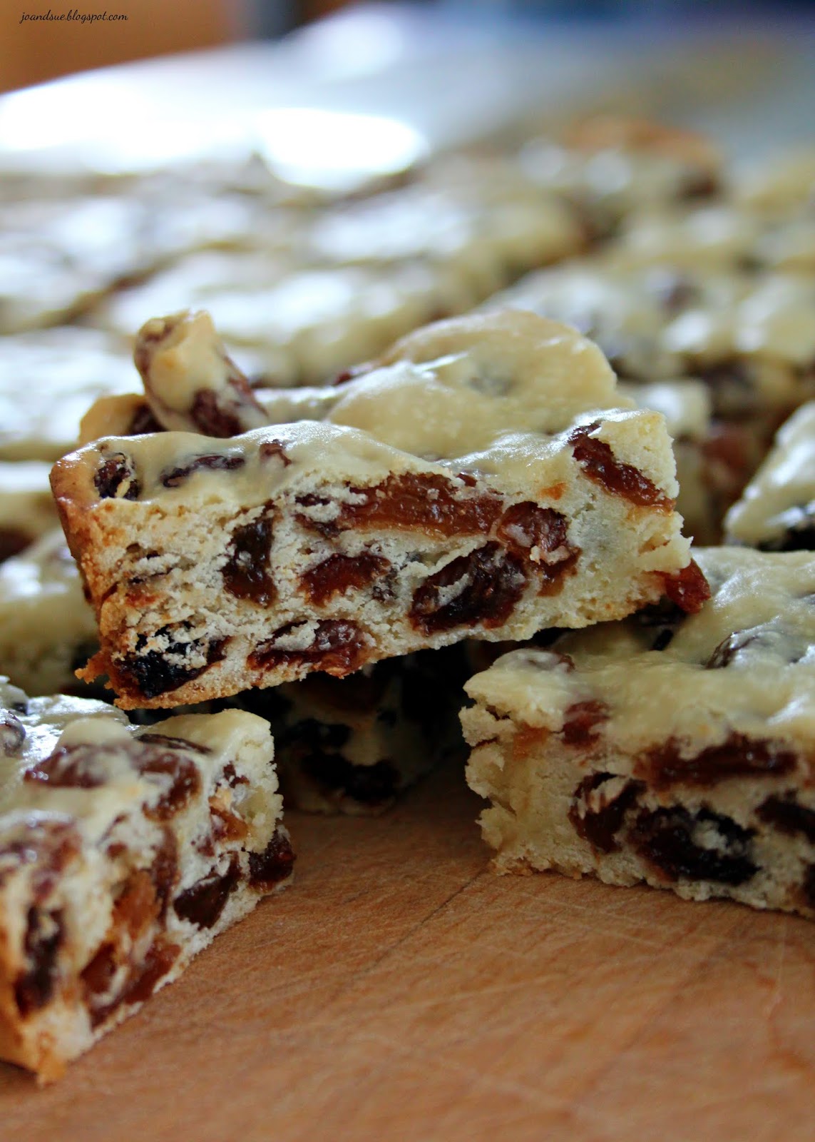 Easy Raisin Square evelyta appe