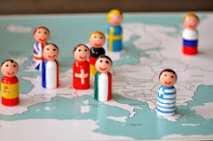 Flag Peg People & Continent Maps
