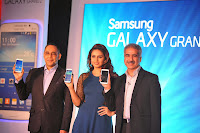 Huma Qureshi launches Samsung Galaxy Grand 2