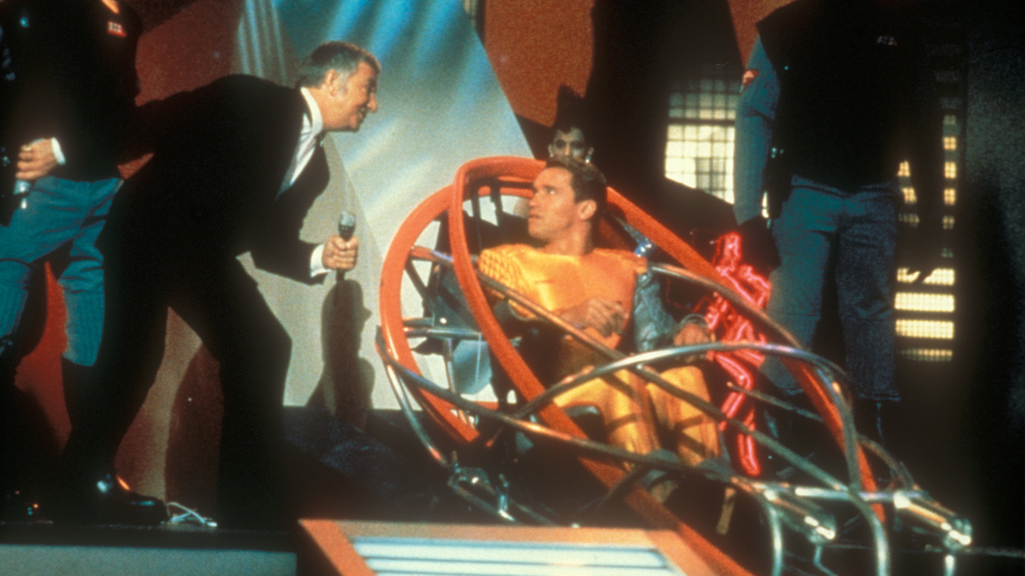 мария кончита алонсо бегущий человек 1987. арнольд шварценеггер бегущий человек 1987. бегущий человек фильм 1987 кадры. бегущий человек фильм яфет котто. бегущий человек фильм 1987.