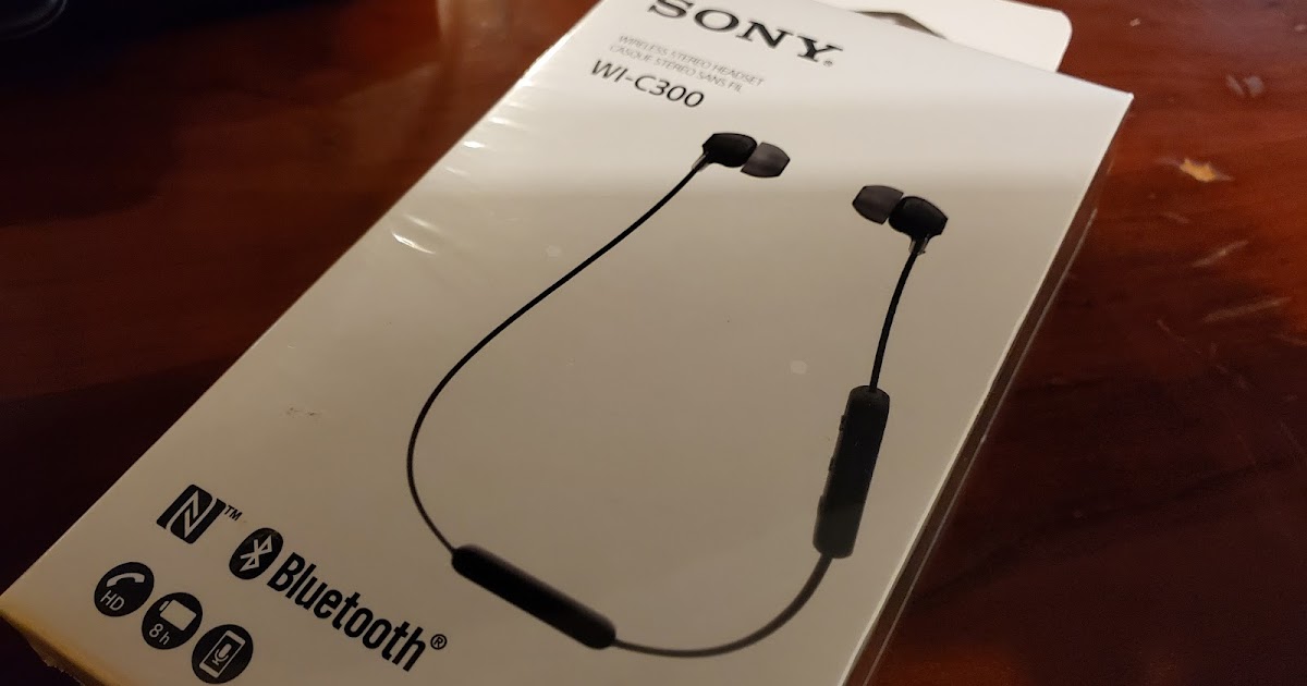 Review Sony WI-C300 headphones