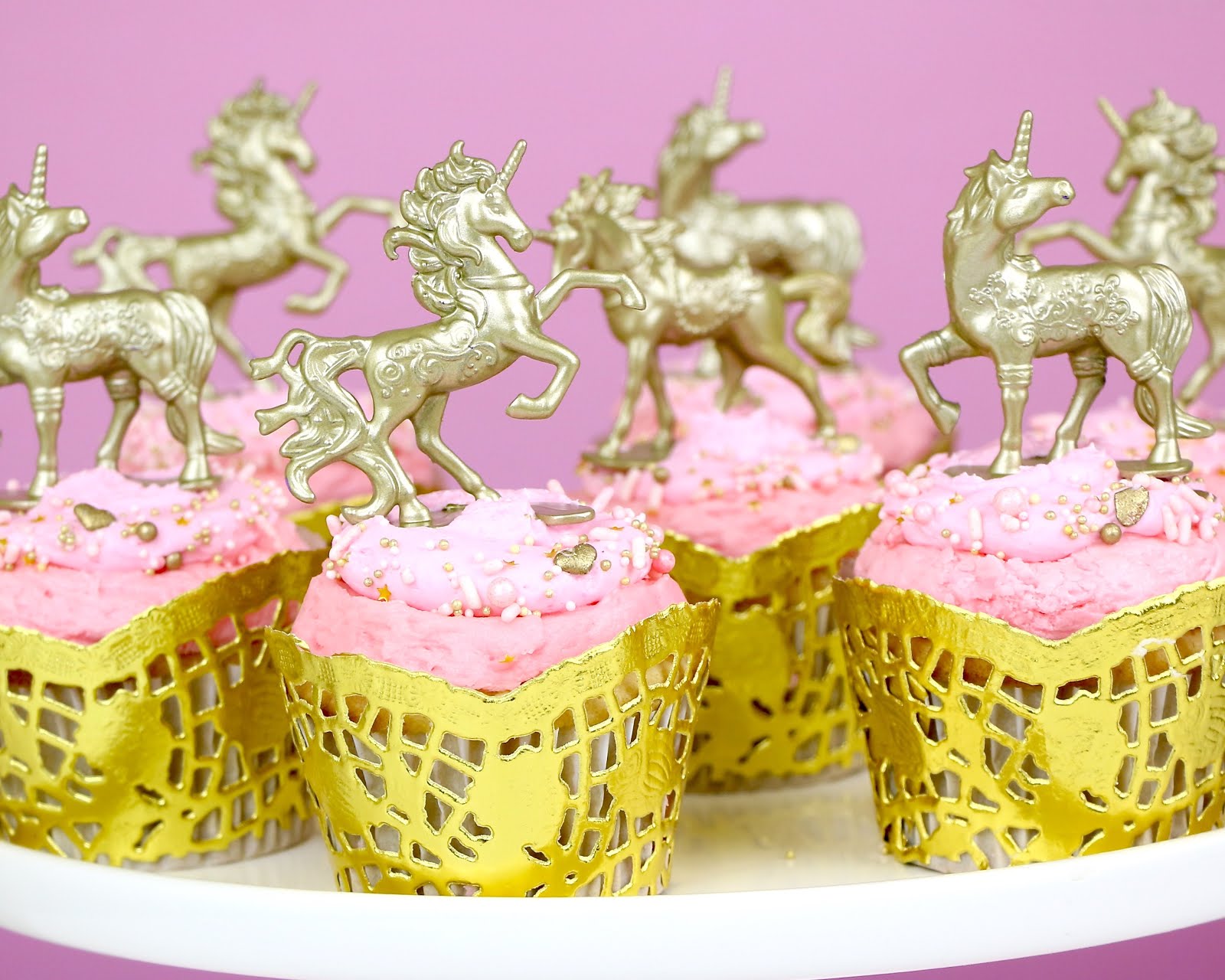{VIDEO} DIY Gold Unicorn Cupcake Toppers The Lindsay Ann