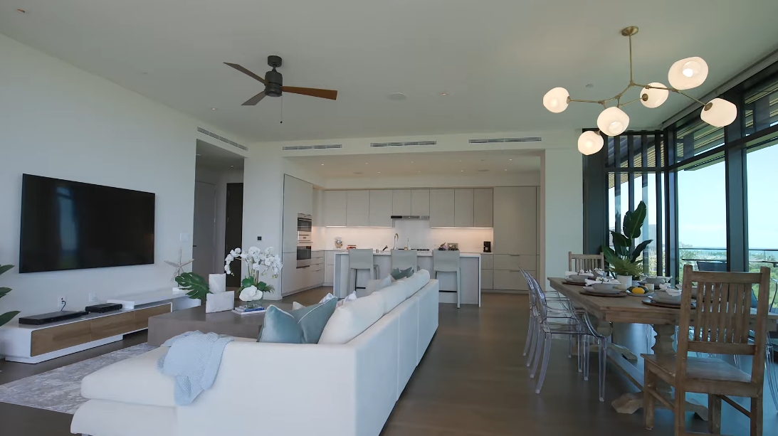 31 Interior Design Photos vs. 1388 Ala Moana Blvd #2801, Honolulu Luxury Penthouse Tour