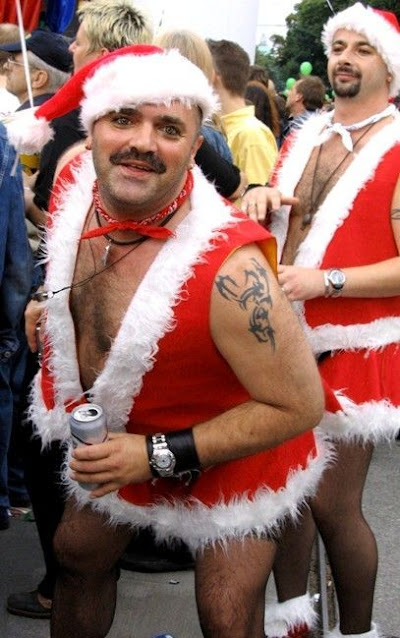 SEXY SANTA