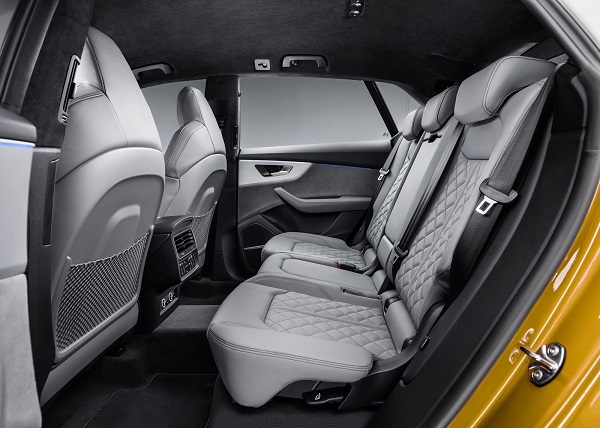 Interior Audi Q8