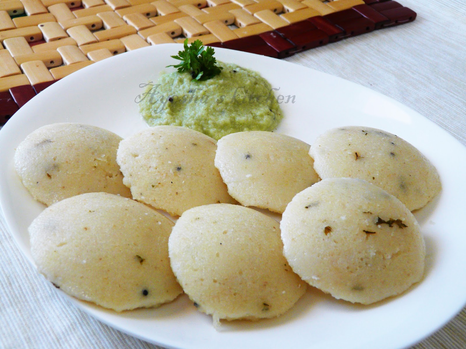 IDLI RECIPE - SEMOLINA / RAVA IDLI