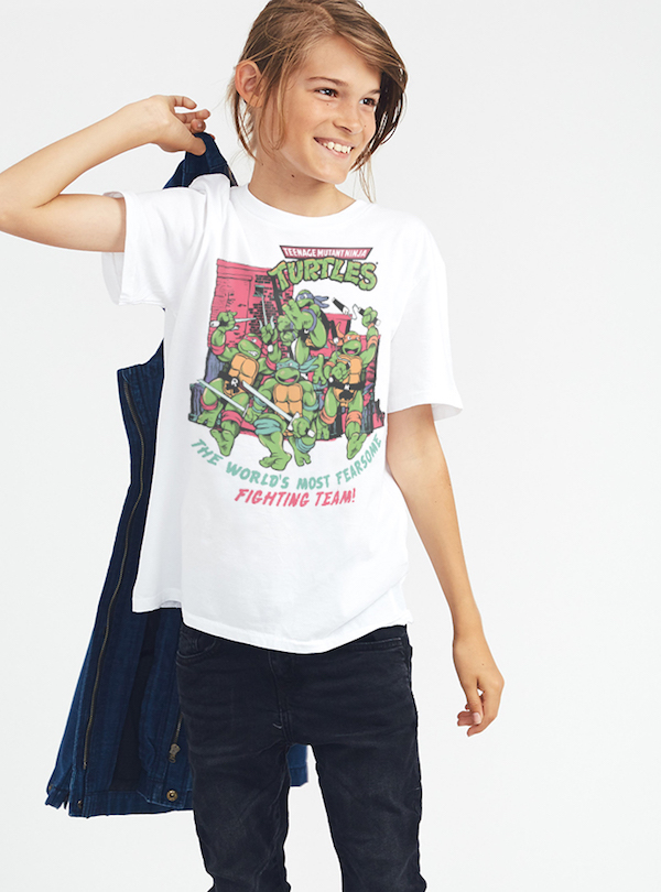 NickALive! Nickelodeon Takes Over Junk Food Abbot Kinney with Capsule