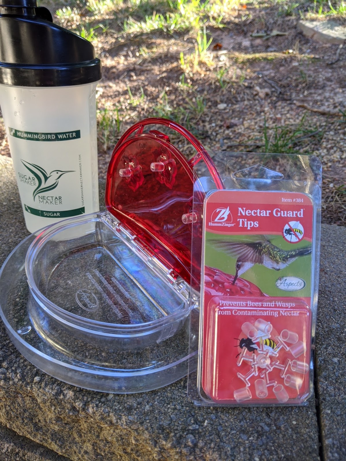 A Beautiful Backyard Nectar Guard Tips