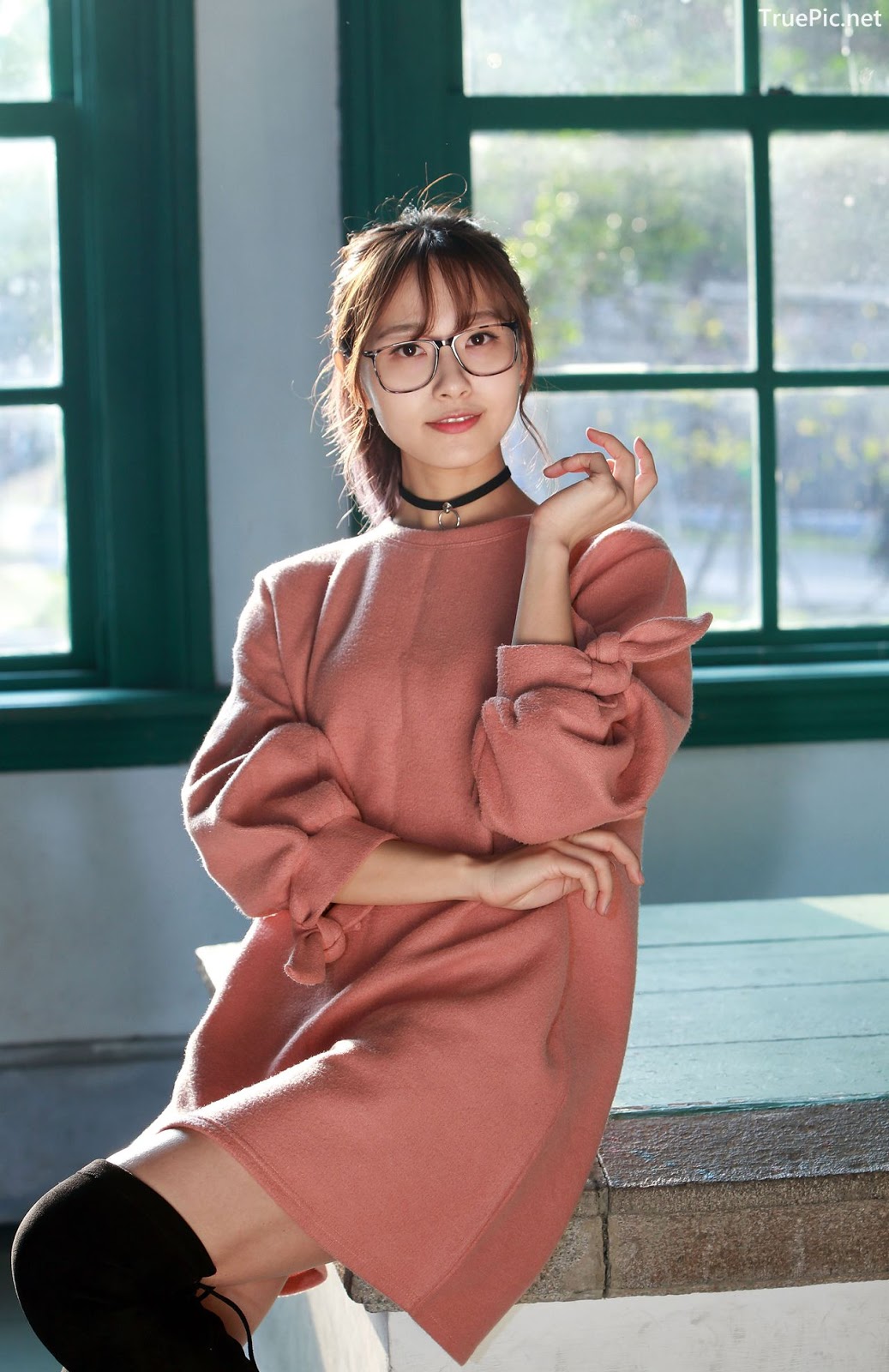 Image-Taiwanese-Model-郭思敏-Pure-And-Gorgeous-Girl-In-Pink-Sweater-Dress-TruePic.net- Picture-28