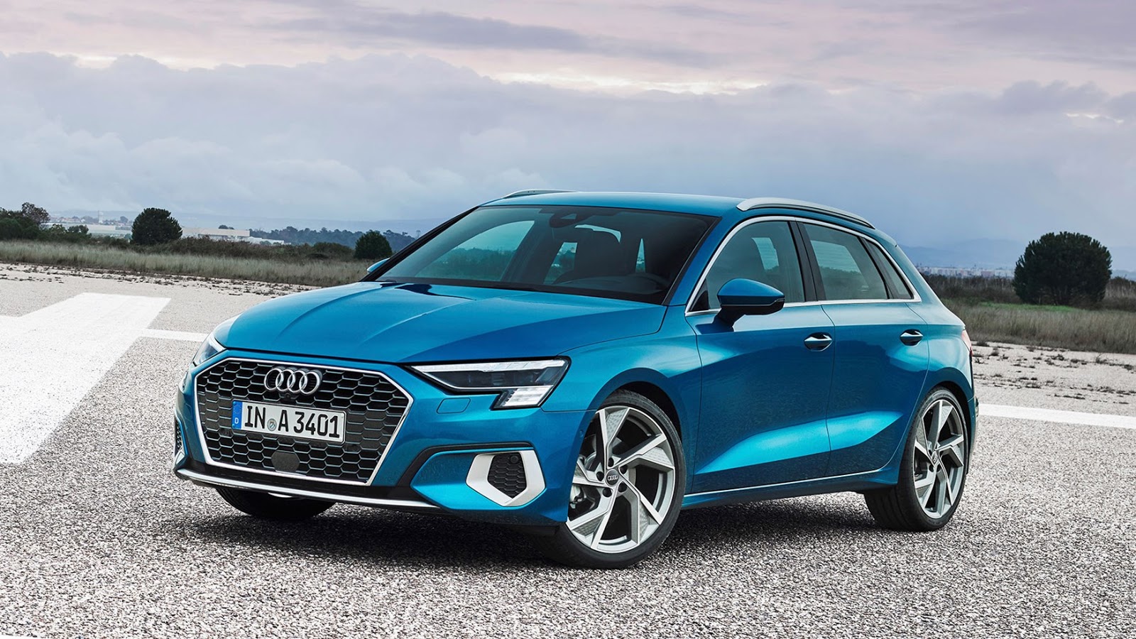 [update]Novo Audi A3 Sportback apresentado Quatro rodas e um volante!