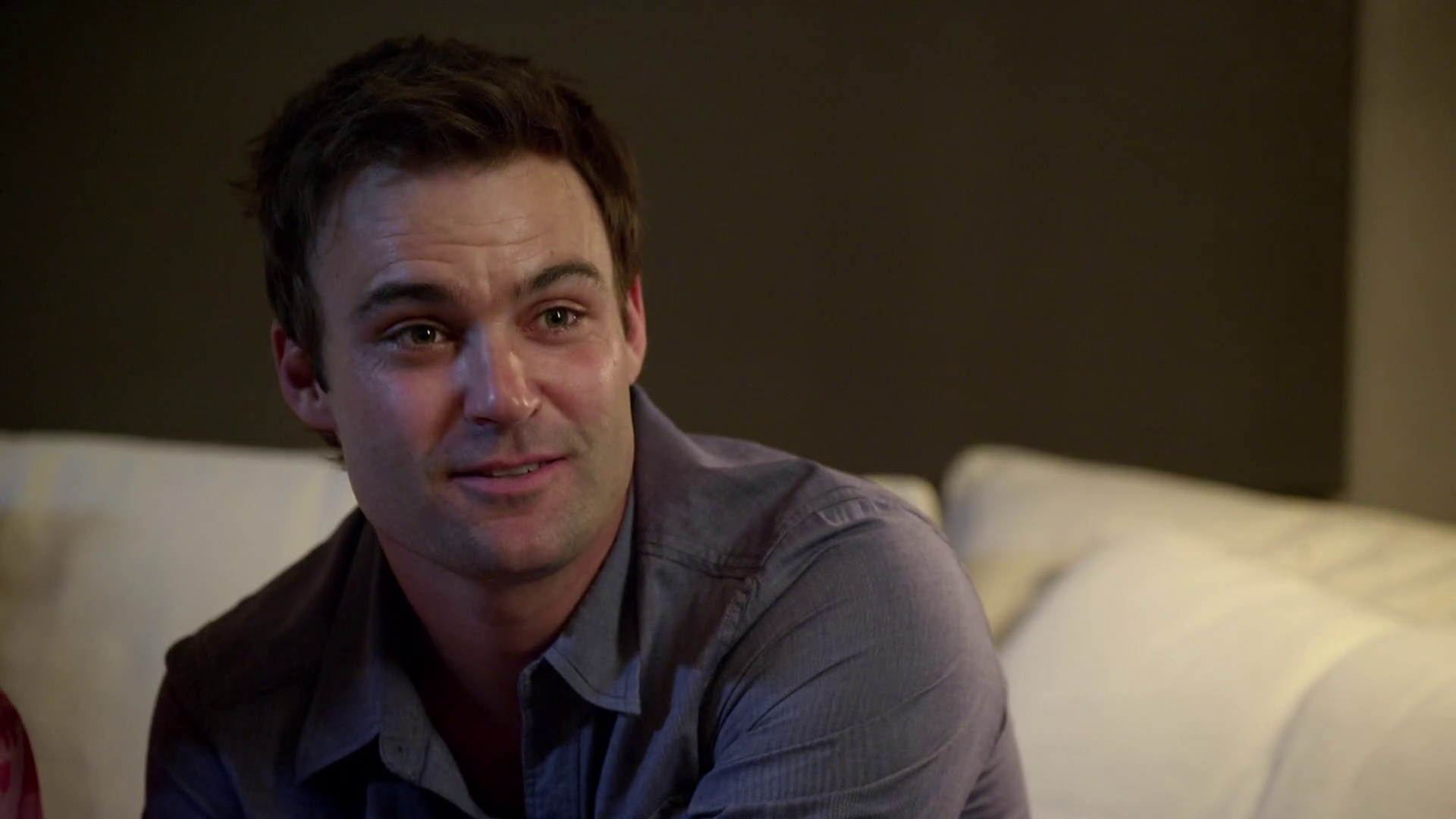 ausCAPS: Matthew Le Nevez shirtless in Offspring 4-06 "Difficulty"