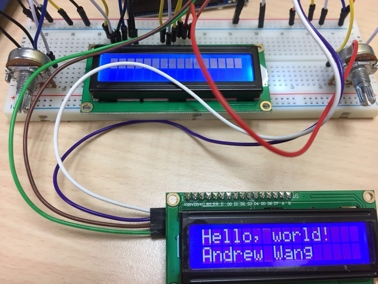 Python可以這樣玩(22)：兩種 1602 LCD 實作