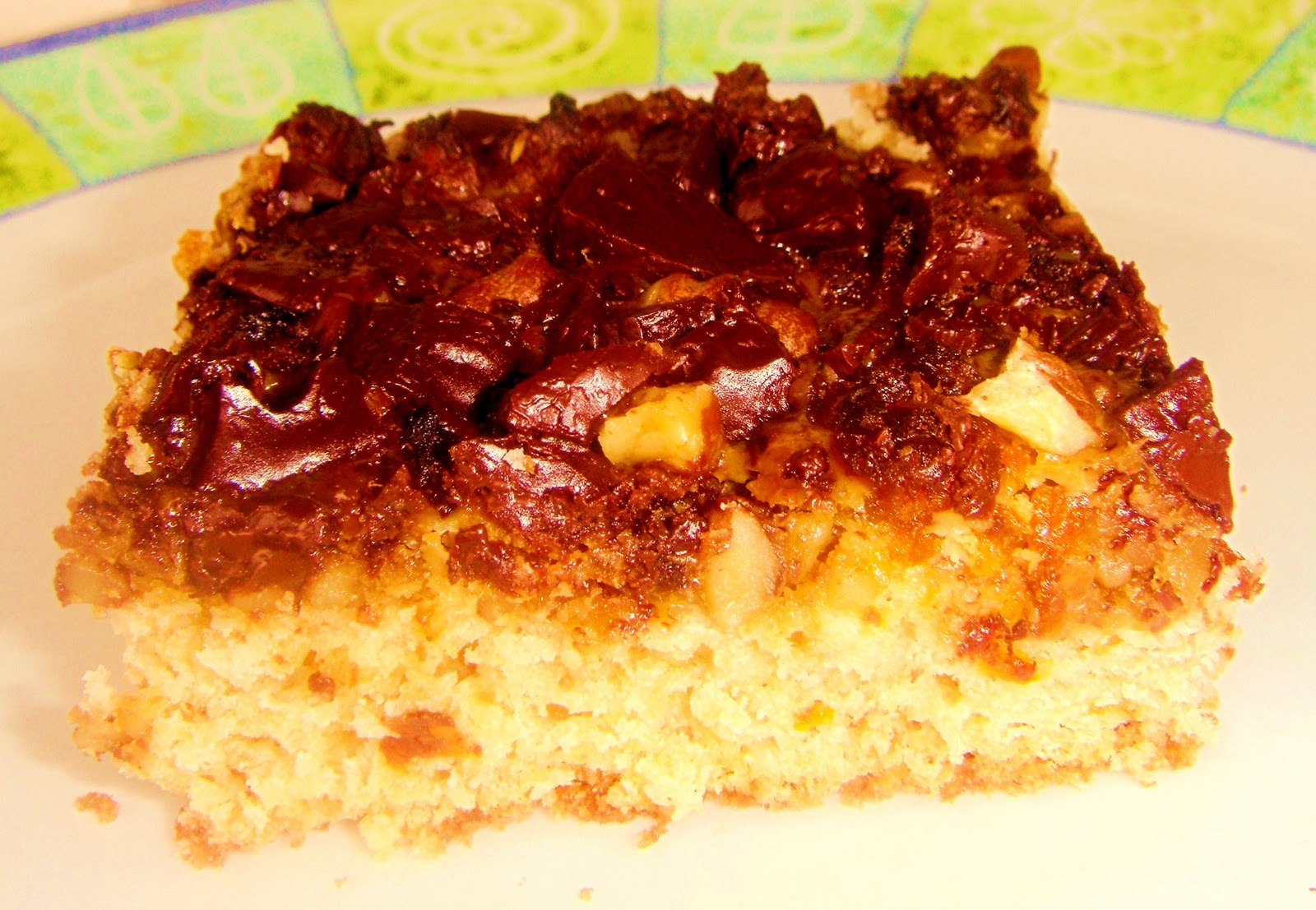 Песочные пирожные с овсяными хлопьями, шоколадом и кокосовой стружкой