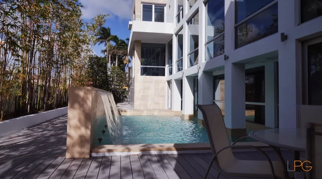 38 Interior Design Photos vs. 226 Palm Ave, Miami Beach, FL Luxury Home Tour
