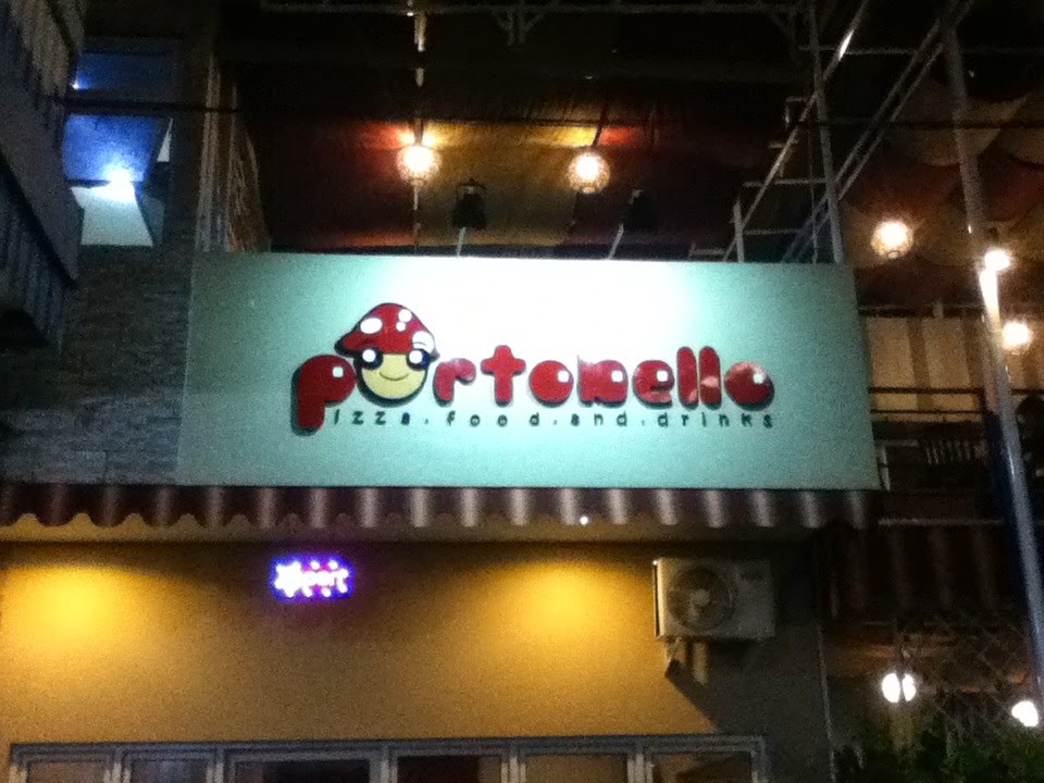 Coretan Tinta Portobello Cafe Pizza . Food . and . Drinks