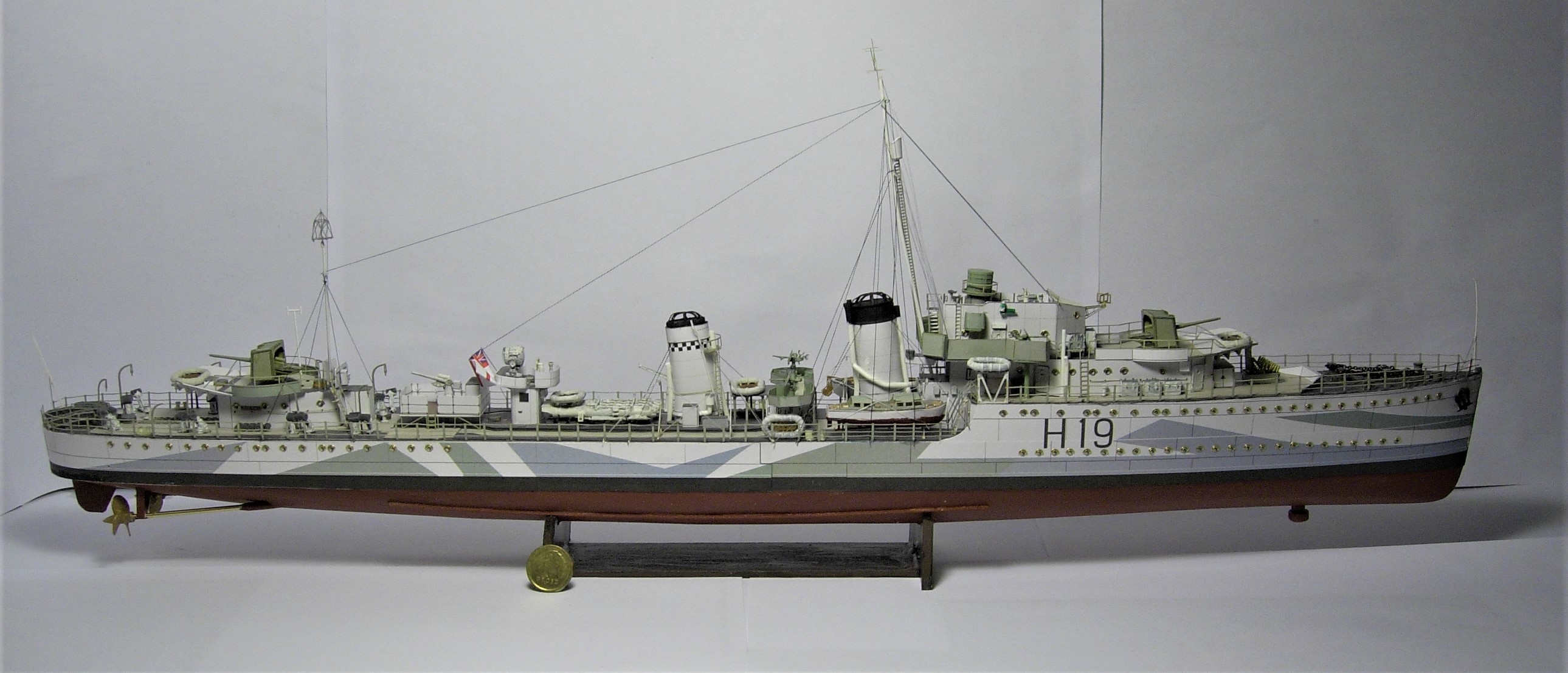 The Mad Hamster's Modelling HMS Harvester