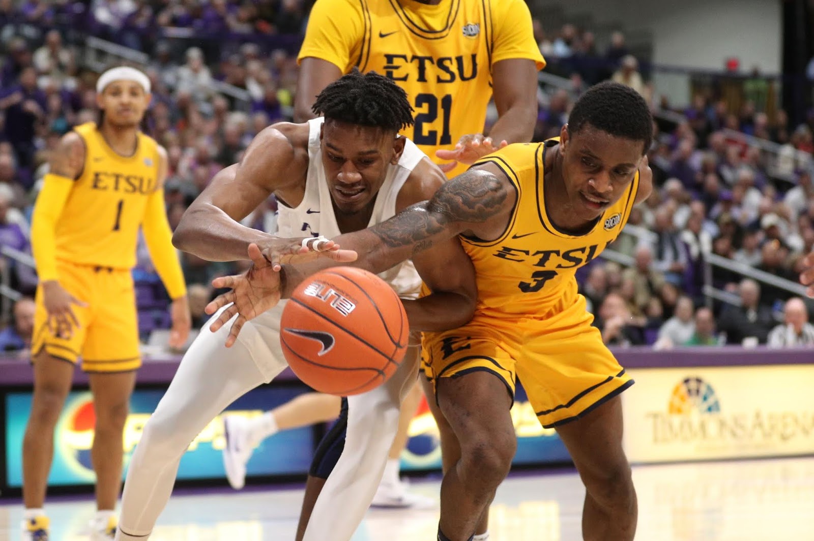 Furman Sports Report Furman, ETSU set for firstplace SoCon battle