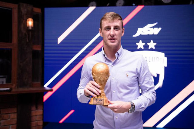 John Johnson Named Players' Player At Bengaluru FC Awards Night John Johnson Named Players' Player At Bengaluru FC Awards Night