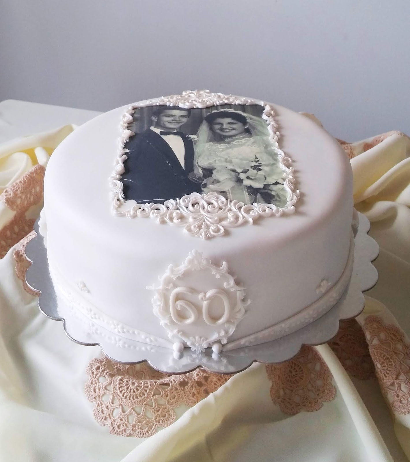CakeSophia 60th Wedding Anniversary Cake