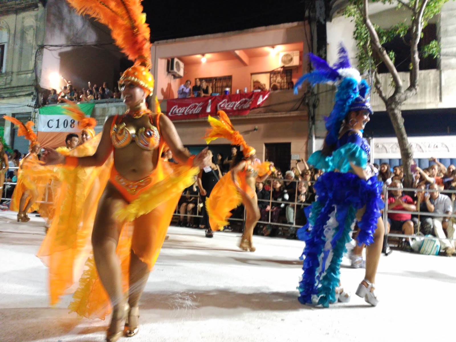 Viajando por Sudamerica Desfile de Llamadas Uruguay