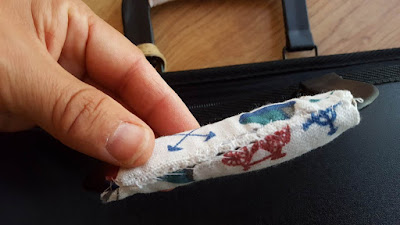 How to: comfortable handle pads for briefcase or travel bag How to: comfortable handle pads for briefcase or travel bag