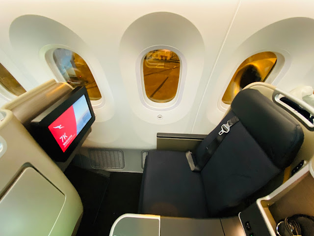 Review: Qantas QF49 Business Class Boeing 787-9 Drameliner Melbourne (MEL) to San Francisco (SFO)