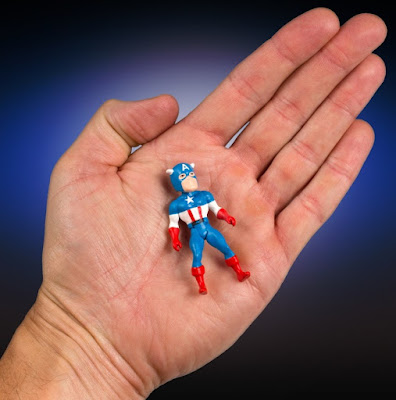 Marvel's Secret Wars Micro Bobbles Series 2 by Gentle Giant - Captain America