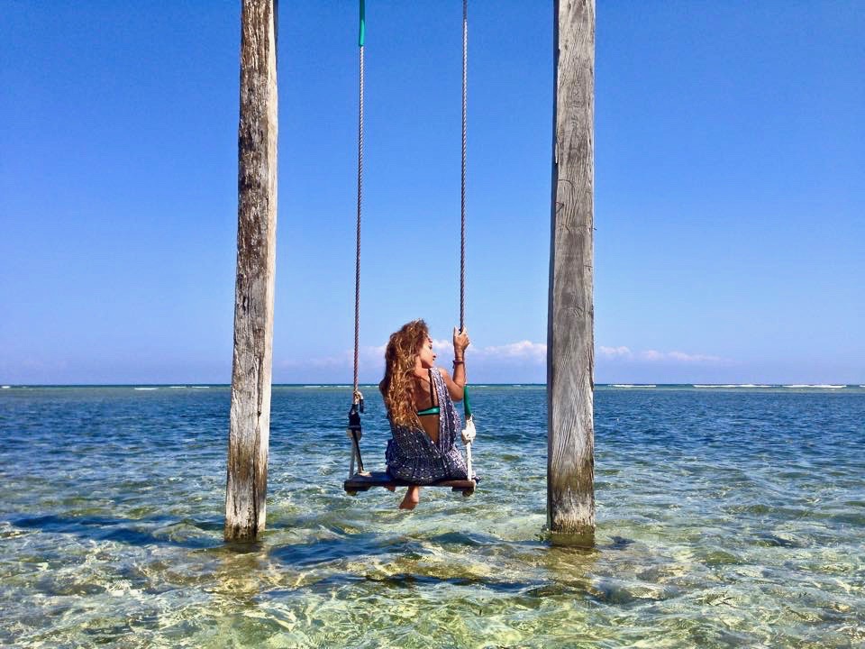 the ultimate guide what to do and what to see Indonesia, Valentina Rago, fashion need, java, bali, Lombok, travel guide Indonesia, travel blogger Italia, travel blog Italia, Valentina Rago blog, Valentina Rago Indonesia, Indonesia what to do, swing Gili trawangan, sunset Gili t