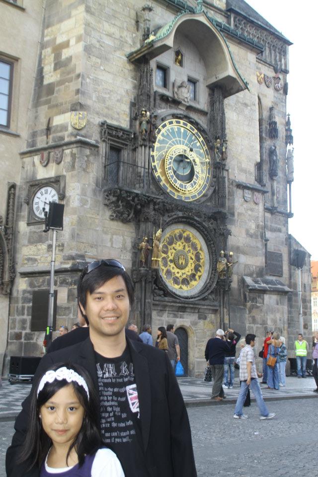 Prague's Orloj (Astronomical Clock) 2 prague orloj dad daughter