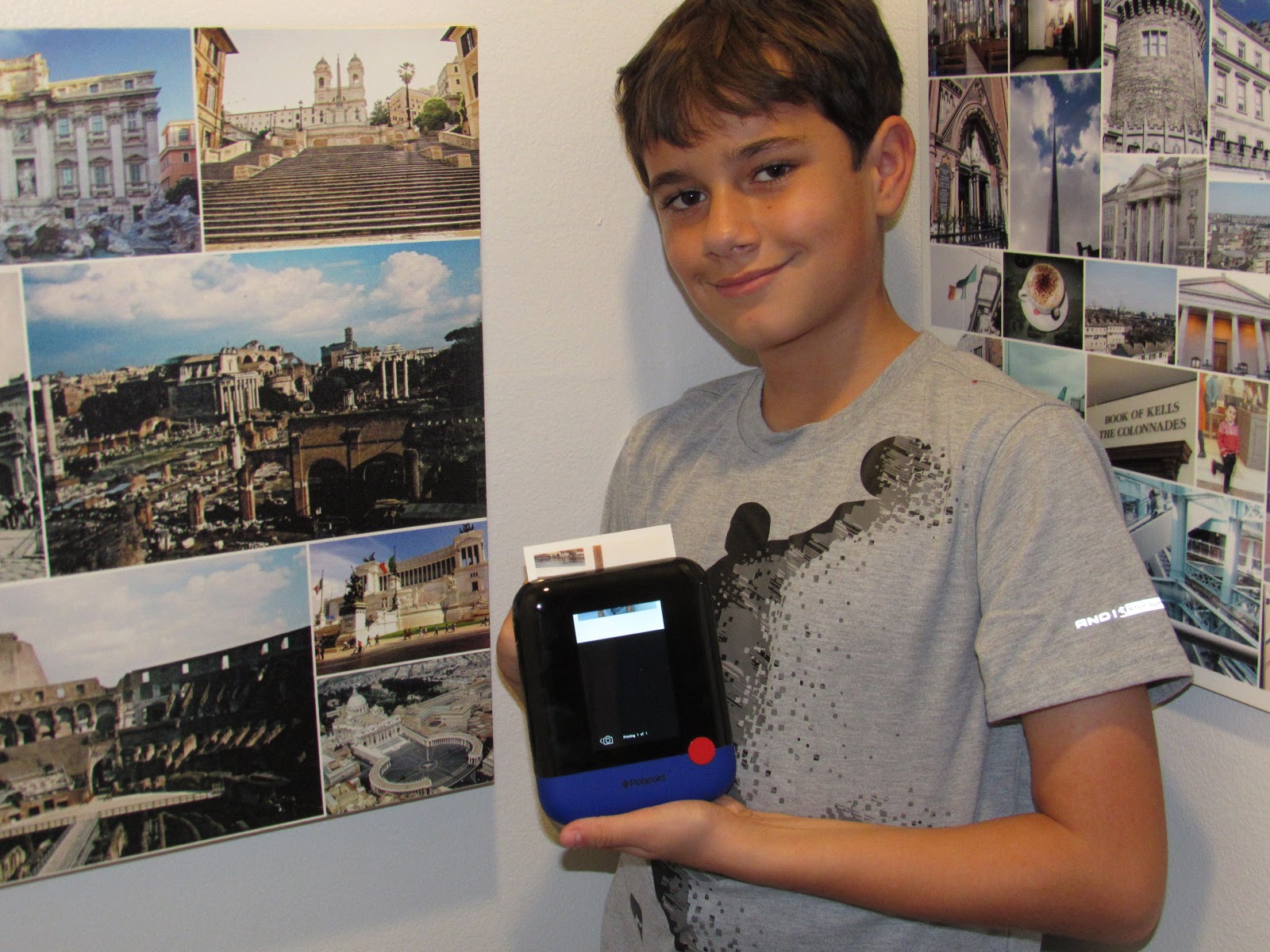 polaroid emoji watch