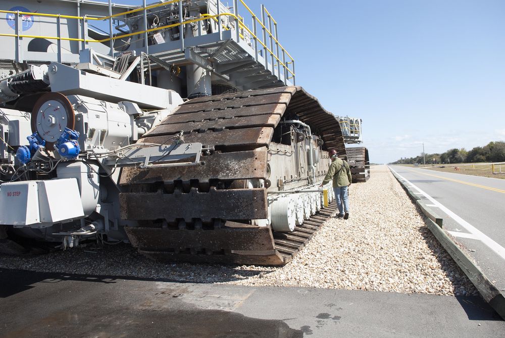 NASA crawler-transporter