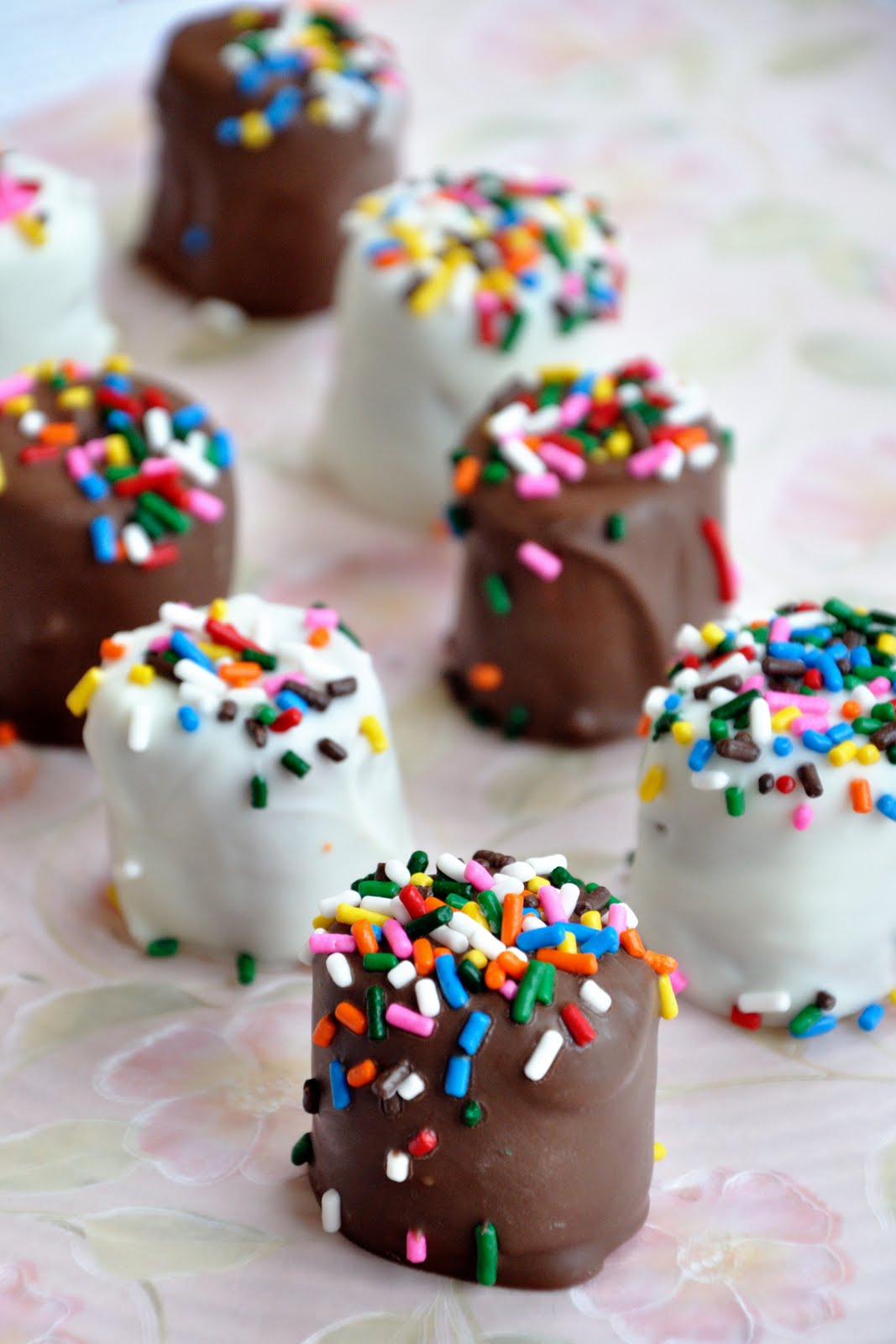 Gluten Free Goodness: Chocolate Covered Marshmallows