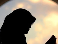 Jawaban Cerdas Muslimah Saat Ditanya, “Cuaca Panas, Apa Gak Gerah Pakai Jilbab ?”