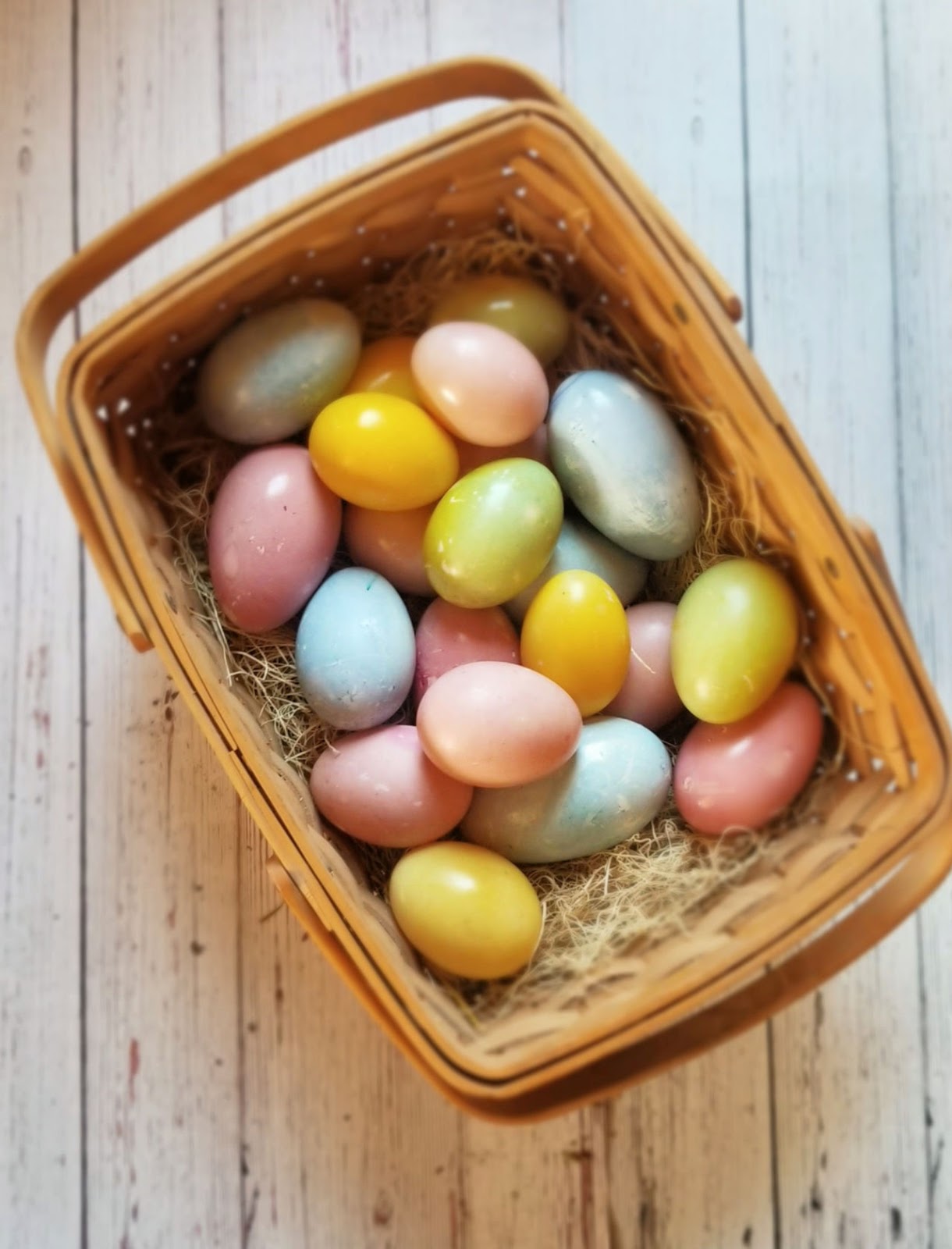 Dyeing Easter Eggs with Natural Plant Dyes Fresh Eggs Daily® with