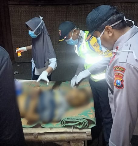 Seorang Kakek Nekat Gantung Diri Di rumahnya