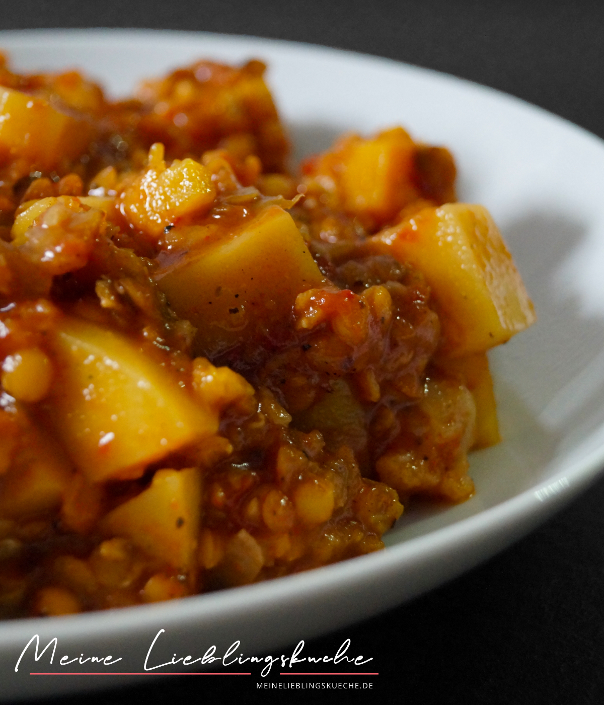 Blumenkohl-Kürbis-Eintopf mit roten Linsen Blumenkohl-Kürbis-Eintopf mit roten Linsen
