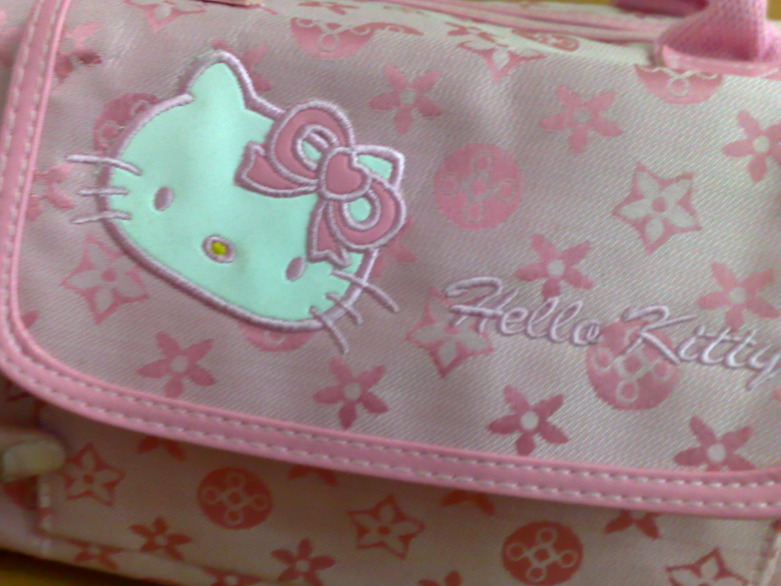 Pu3 Store Sold Item Hello Kitty Bag