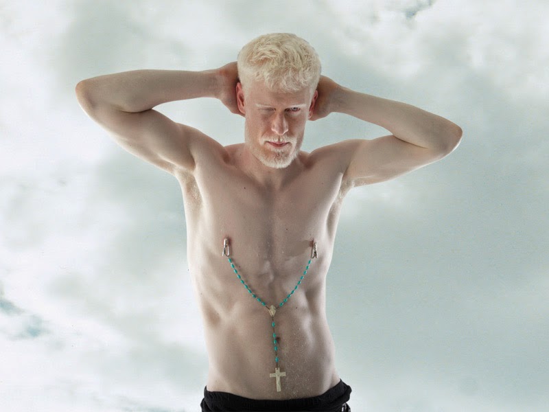 Male nipples female. Стивен Томпсон альбинос. Стефан Томпсон модель. Стивен Томпсон модель альбинос. Стивен Томпсон альбинос в молодости.