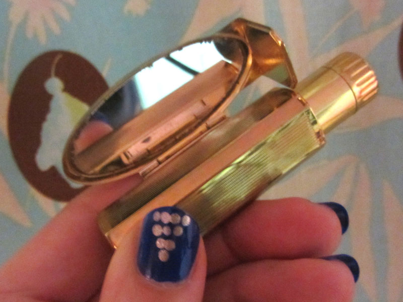 What's A Lass To Do? Tutorial How to refill a vintage lipstick case