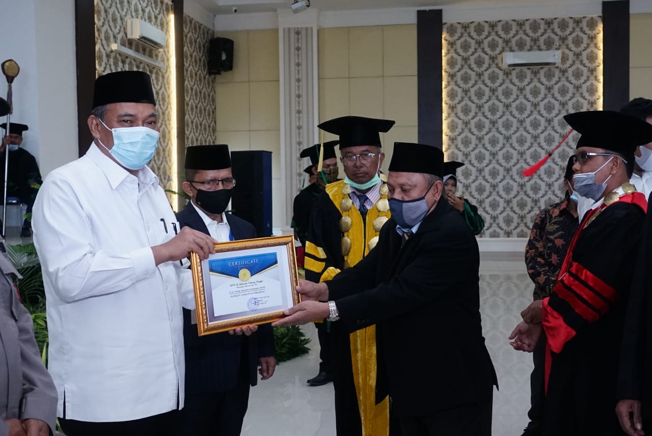 Walikota Menghadiri Wisuda Sarjana XV Tahun 2020 STIT Al Hikmah Tebingtinggi