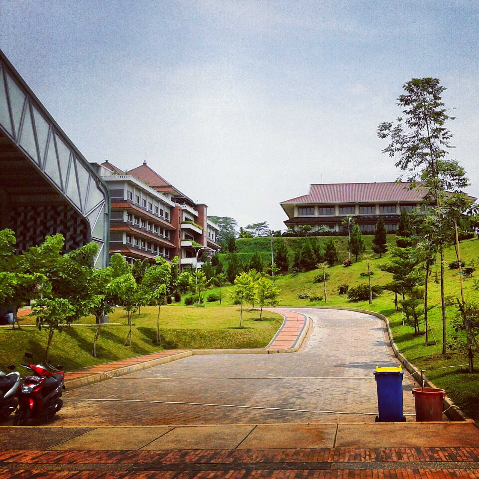 LOKASI KAMPUS GUNADARMA YANG BANYAK? FASILITAS NYA APA SAJA? - Nabilah