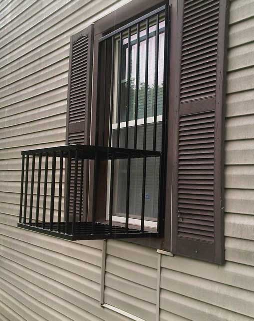 AC Window Guards Kilo Gates