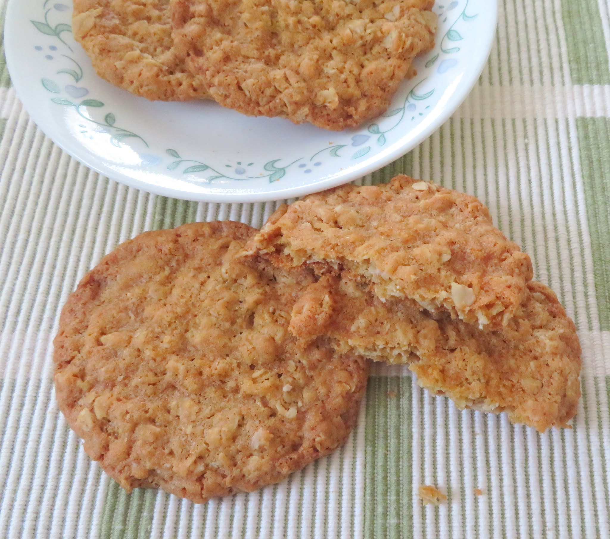 Thin & Crispy Oatmeal Cookies The English Kitchen