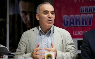 Le champion d'échecs russe Garry Kasparov est devenu croate © RTL