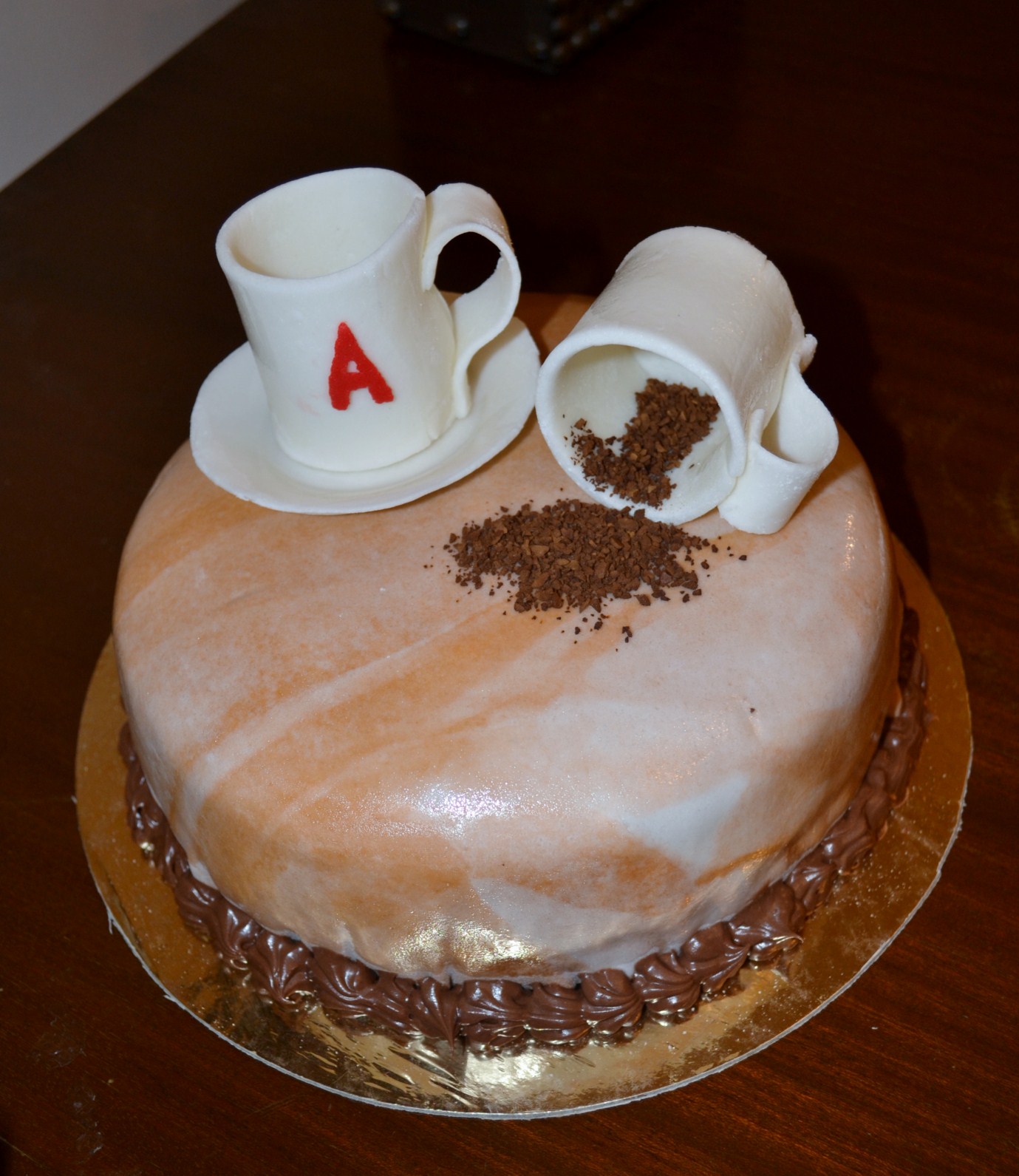 Deezert Cakes and Coffee Cups