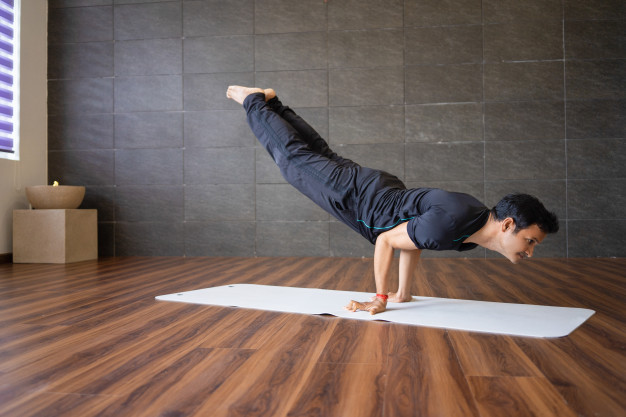 Yoga affects men’s health a lot, know its benefits Funny Jokes Yoga affects men’s health a lot, know its benefits Funny Jokes