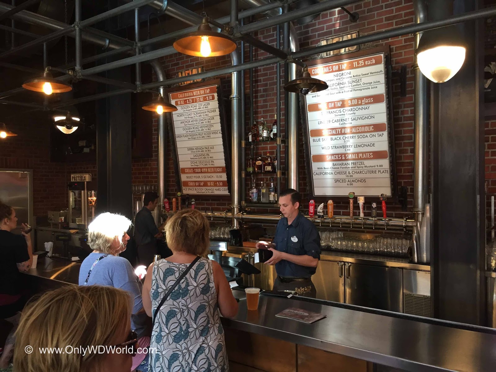 Review of Baseline Tap House At Disney's Hollywood Studios Disney
