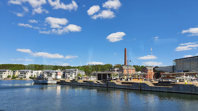 Kaunis satama Lahti.